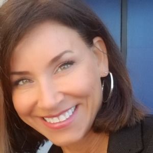 Meet your Posher, Linda